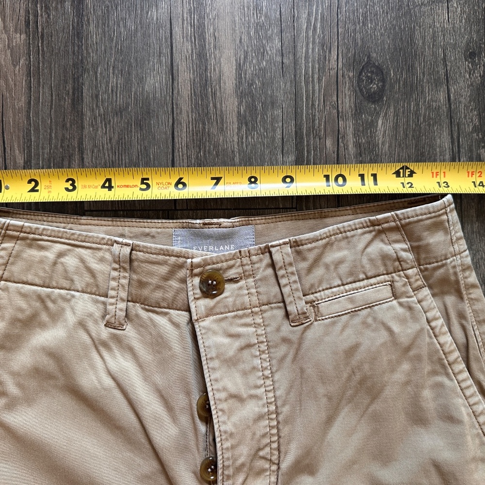 Two pairs of Everlane Lightweight Relaxed Chino - Picture 5 of 10